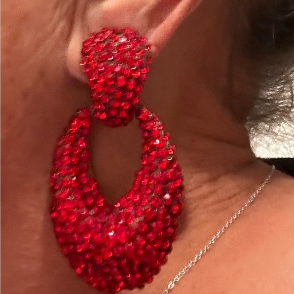 Vintage Bellini Vibrant Red Swarovski crystal drops earrings New/Clip/ Designer - Picture 6 of 13